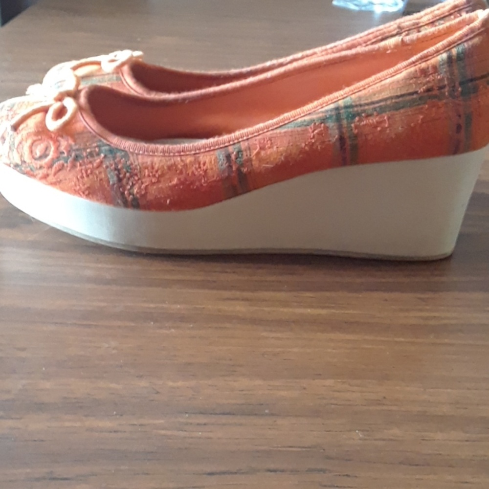 Wedges - Picture 2 of 2